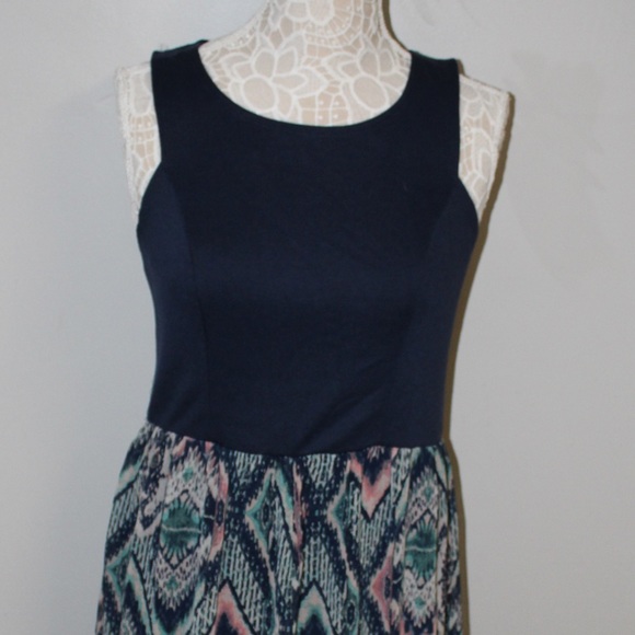 High/Low Patterned Dress - Picture 1 of 3